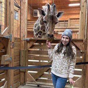Meet your Posher, Anna Grace!